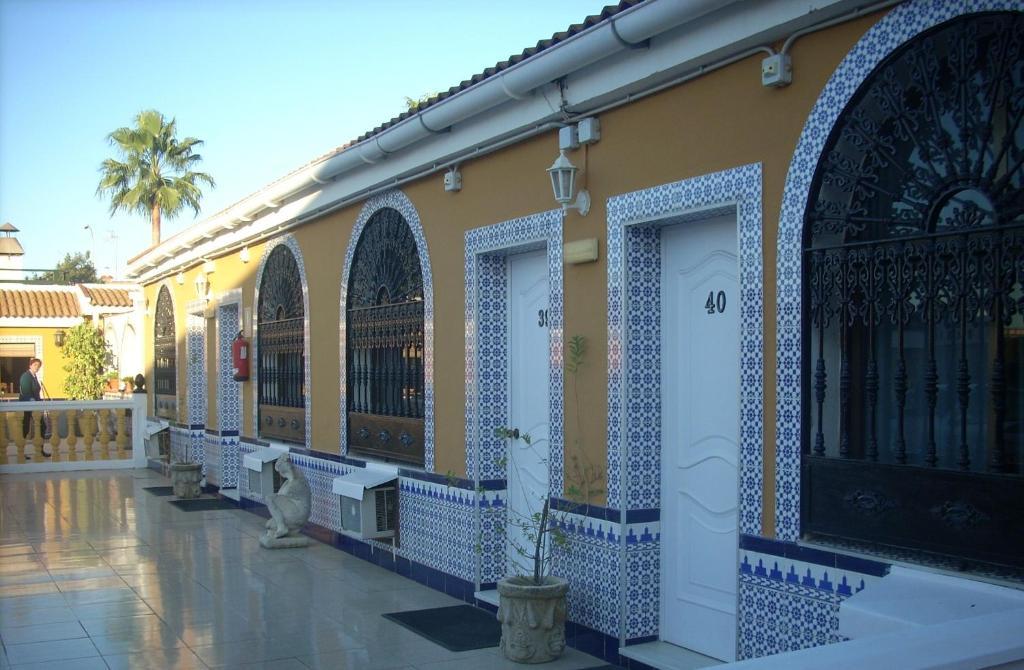 Hostal Don Diego Сан-Хуан-дель-Пуэрто Экстерьер фото
